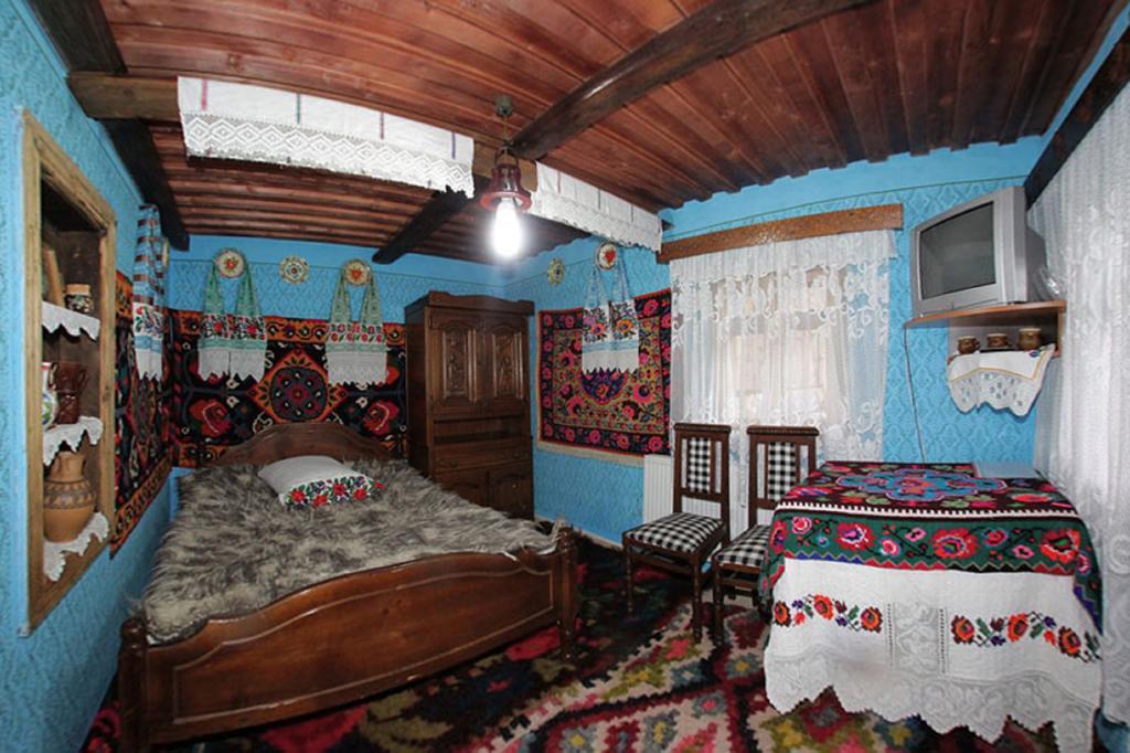 Pensiunea Sub Cetate La Matei Onceşti Værelse billede